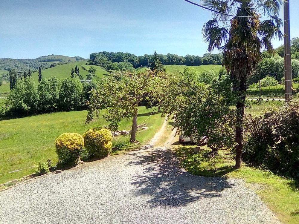 "Chez Naty" Chambres D'Hotes Au Pays-Basque Cheraute Bagian luar foto
